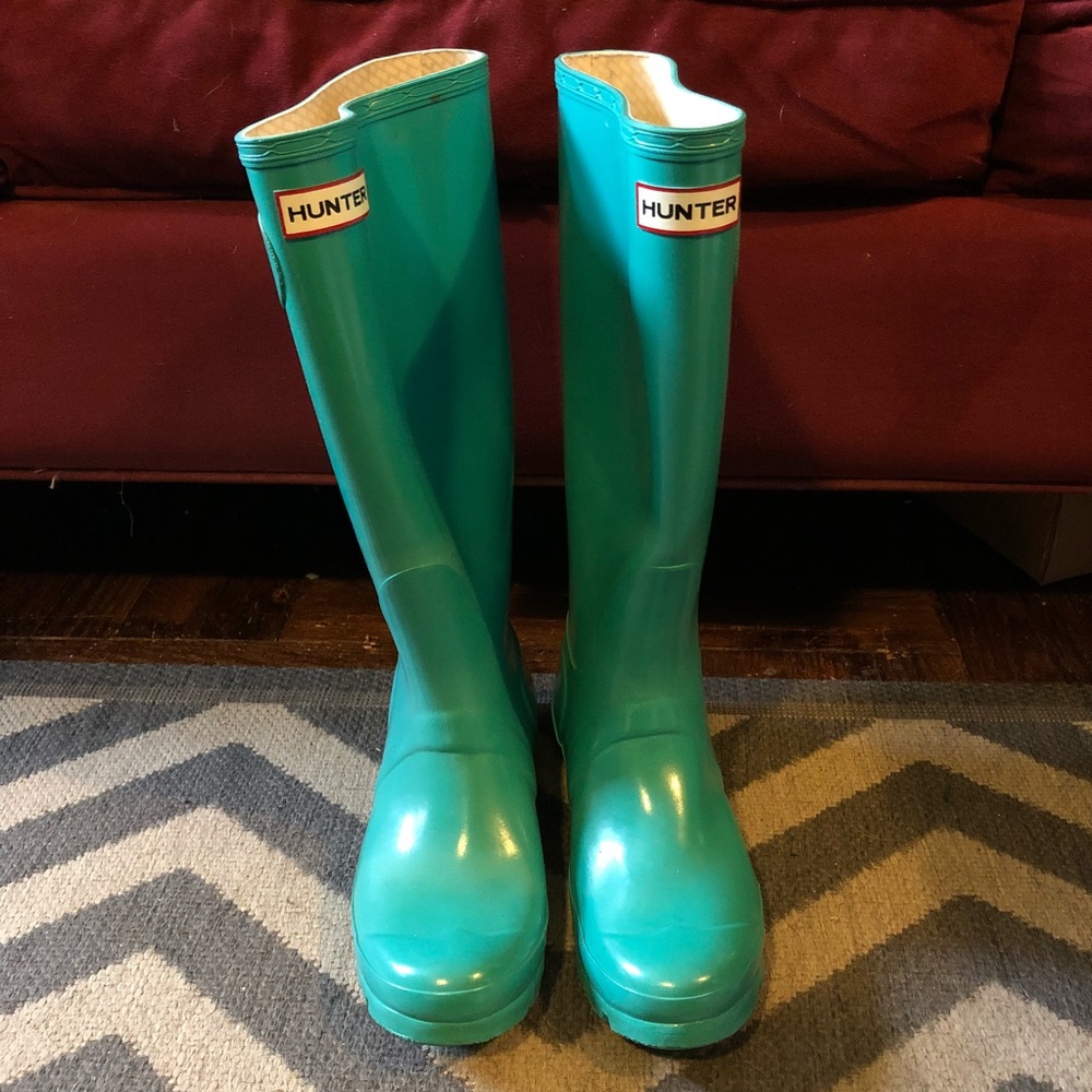 Glossy Turquoise Hunter Rain Boots Size 7
